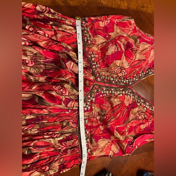 Elegant Green Sleeveless Dress, crepe with dupatta - Picture 13 of 16